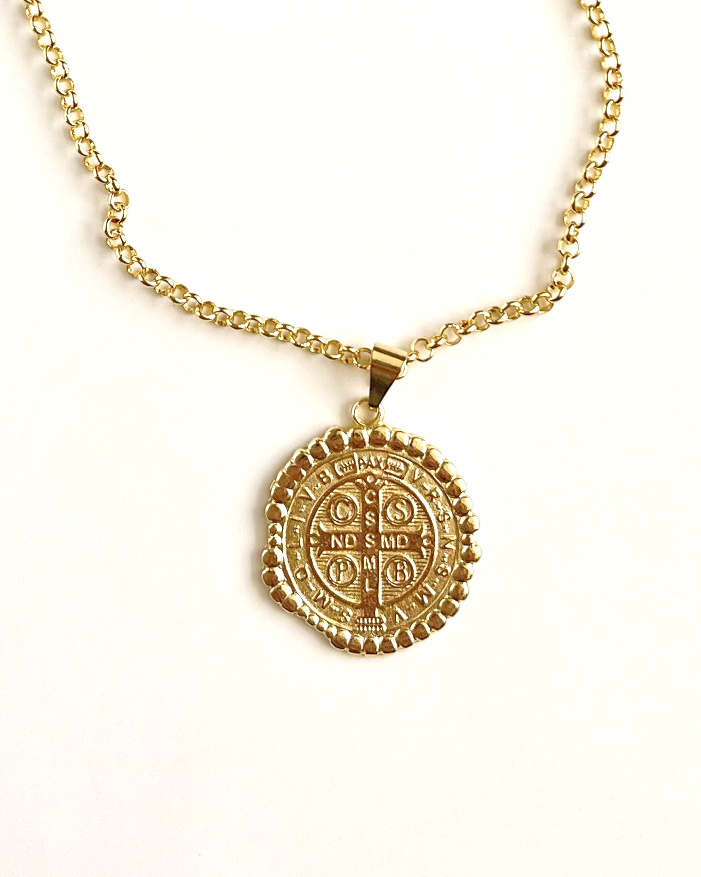 COLLAR GOLDY SINGLEMEDAL