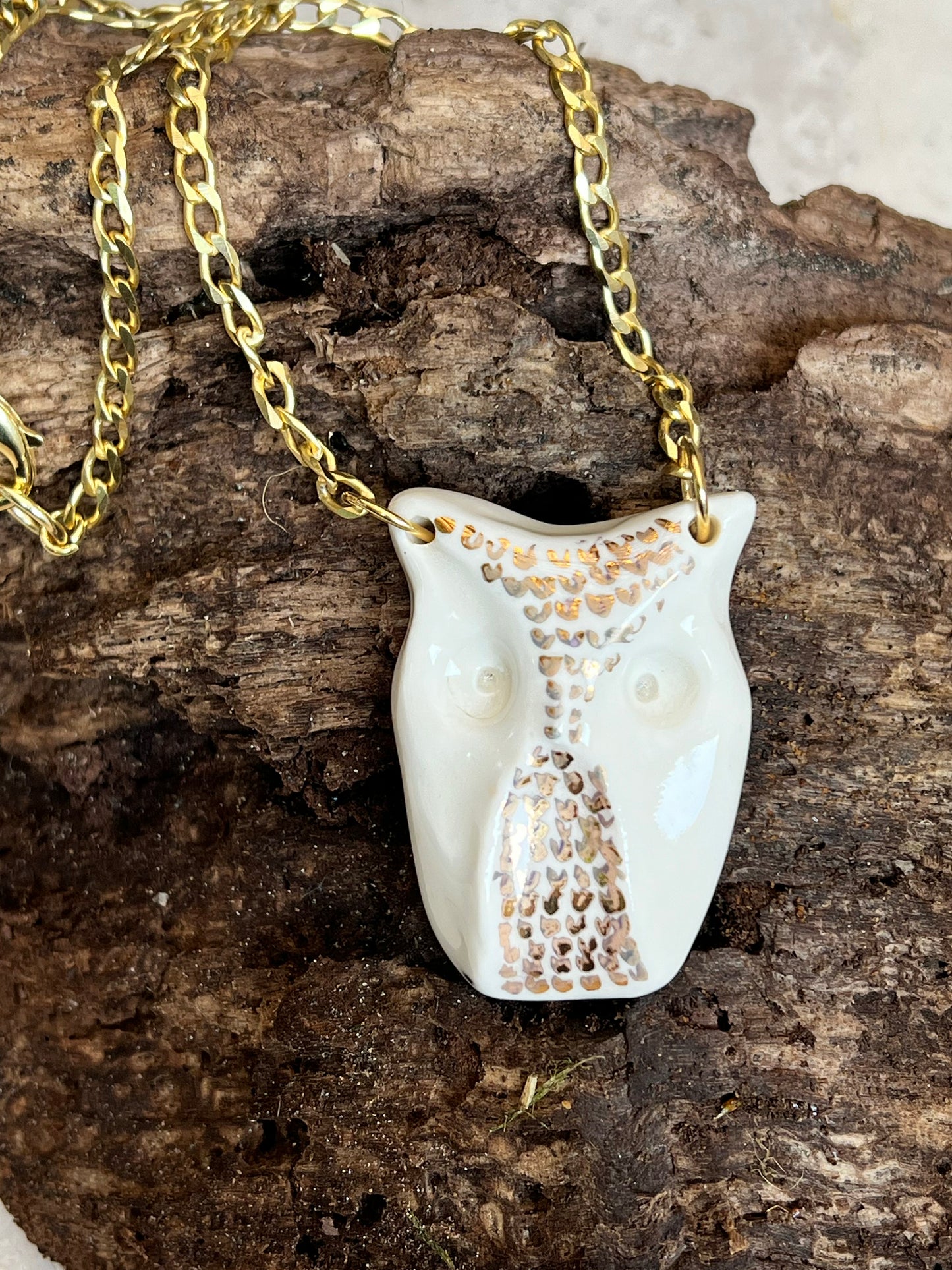 COLLAR PORCELAIN OWL