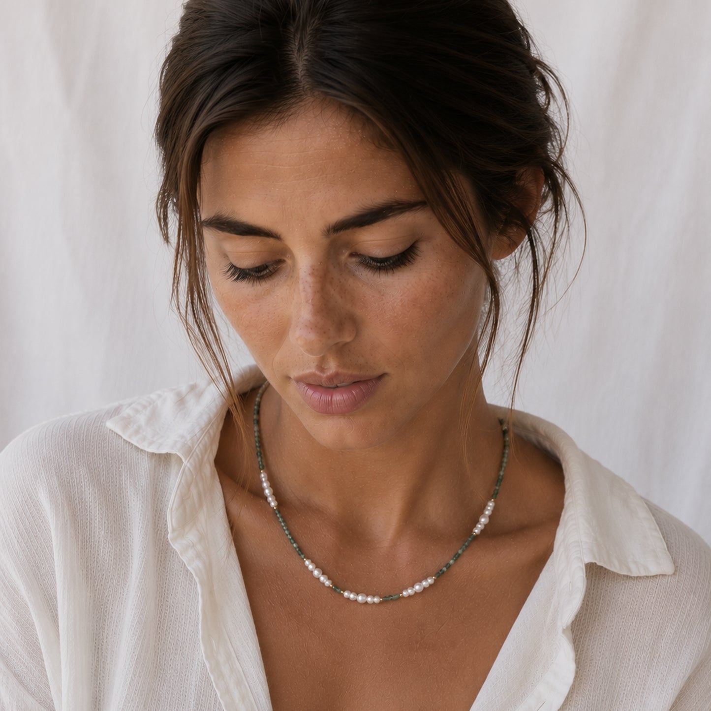 COLLAR GREEN VARIOUSPEARLIES