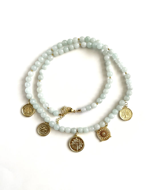 COLLAR LIGHTBLUESTONES MEDALS