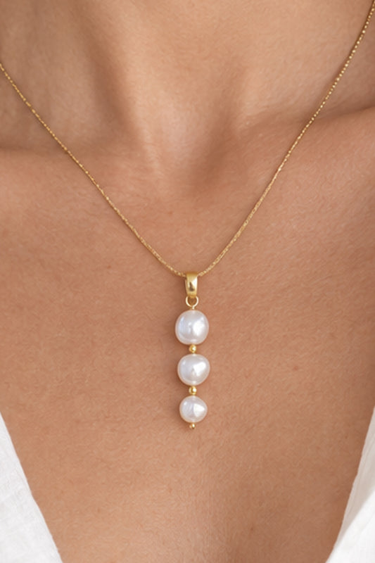 COLLAR THREEPERLIES
