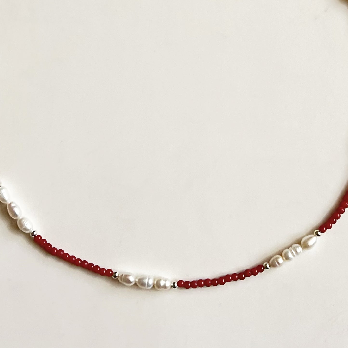 COLLAR RED VARIOUSPEARLIES