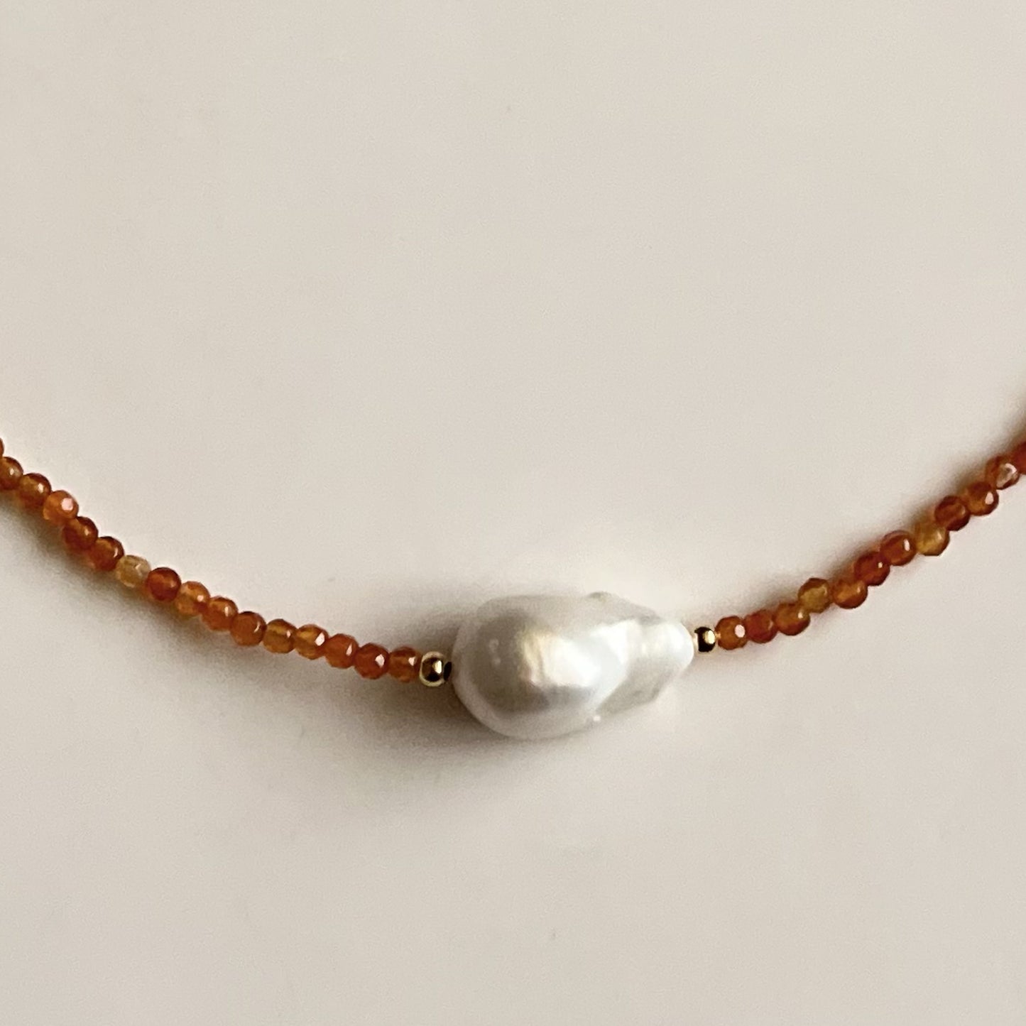 COLLAR ORANGE GOLDBARROQUE